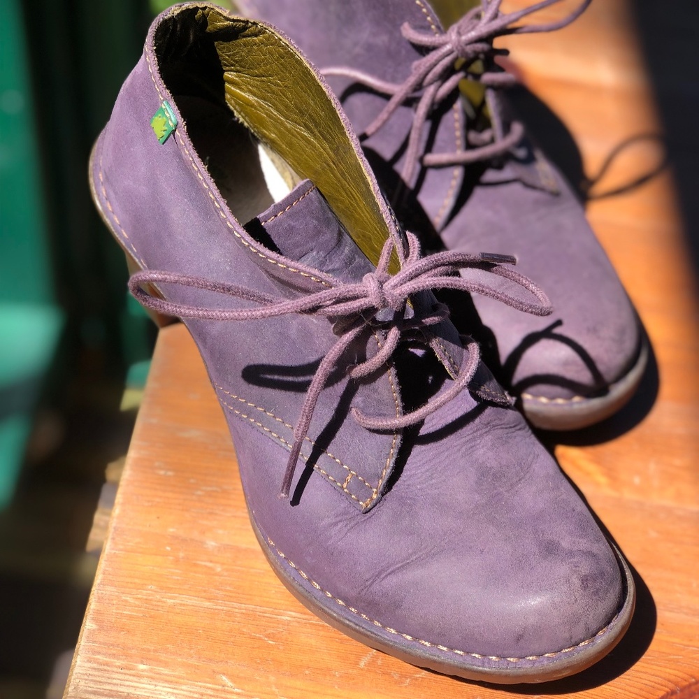 Preowned Purple El Naturalista Booties Size 38